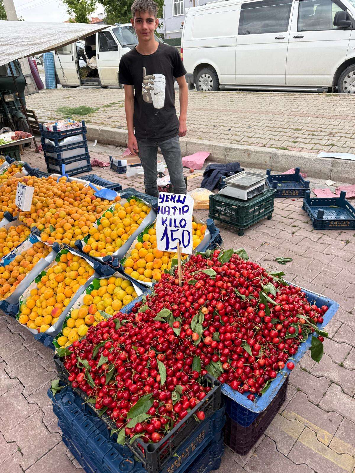 Konya’da pazar bereketi başladı! Tezgahlar renklendi, fiyatlar değişti 7